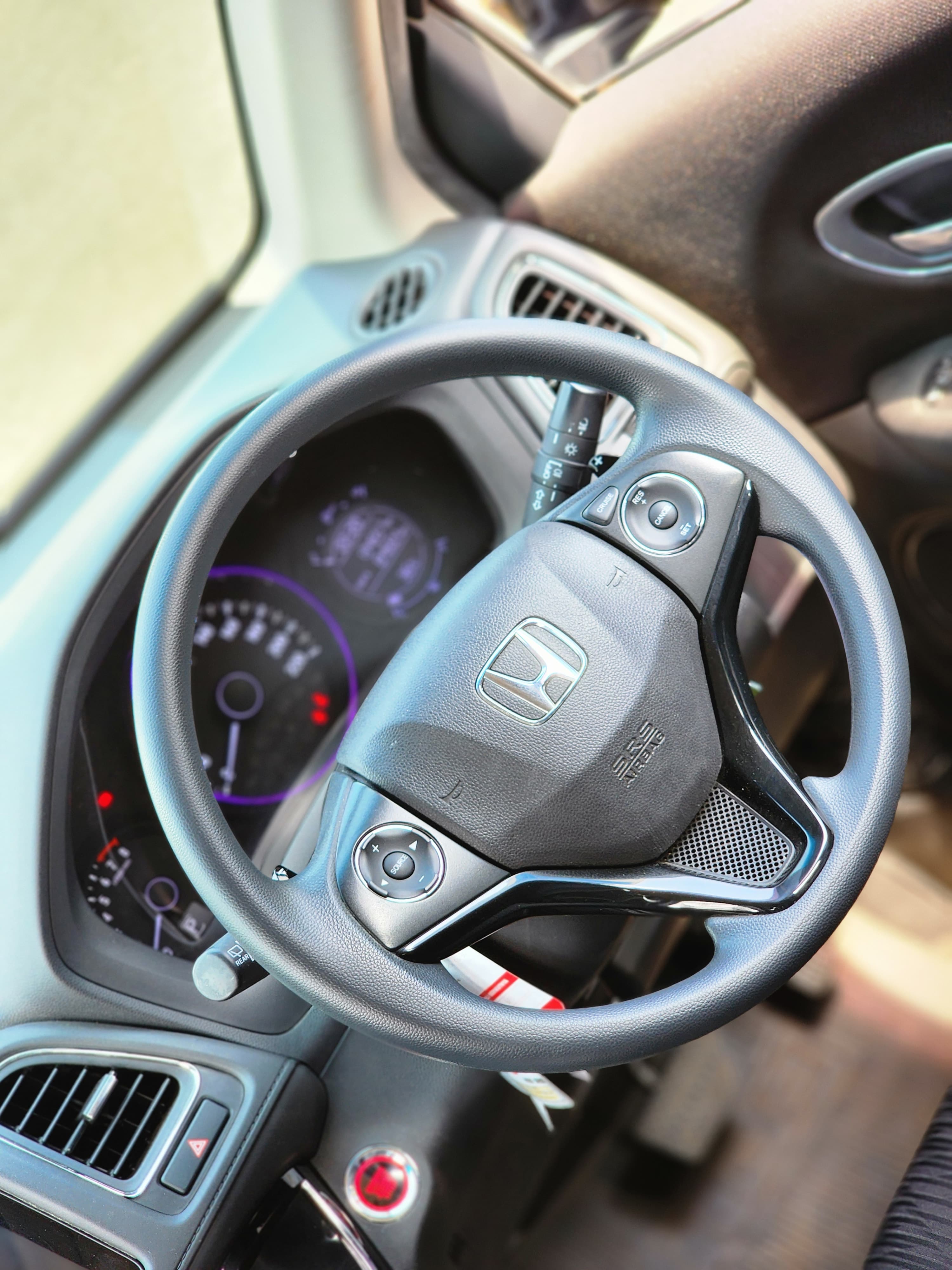 HONDA HRV E AT 2021 - 1